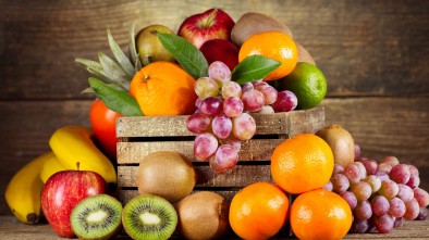 apprendre le serbe croate verbe manger fruits vocabulaire